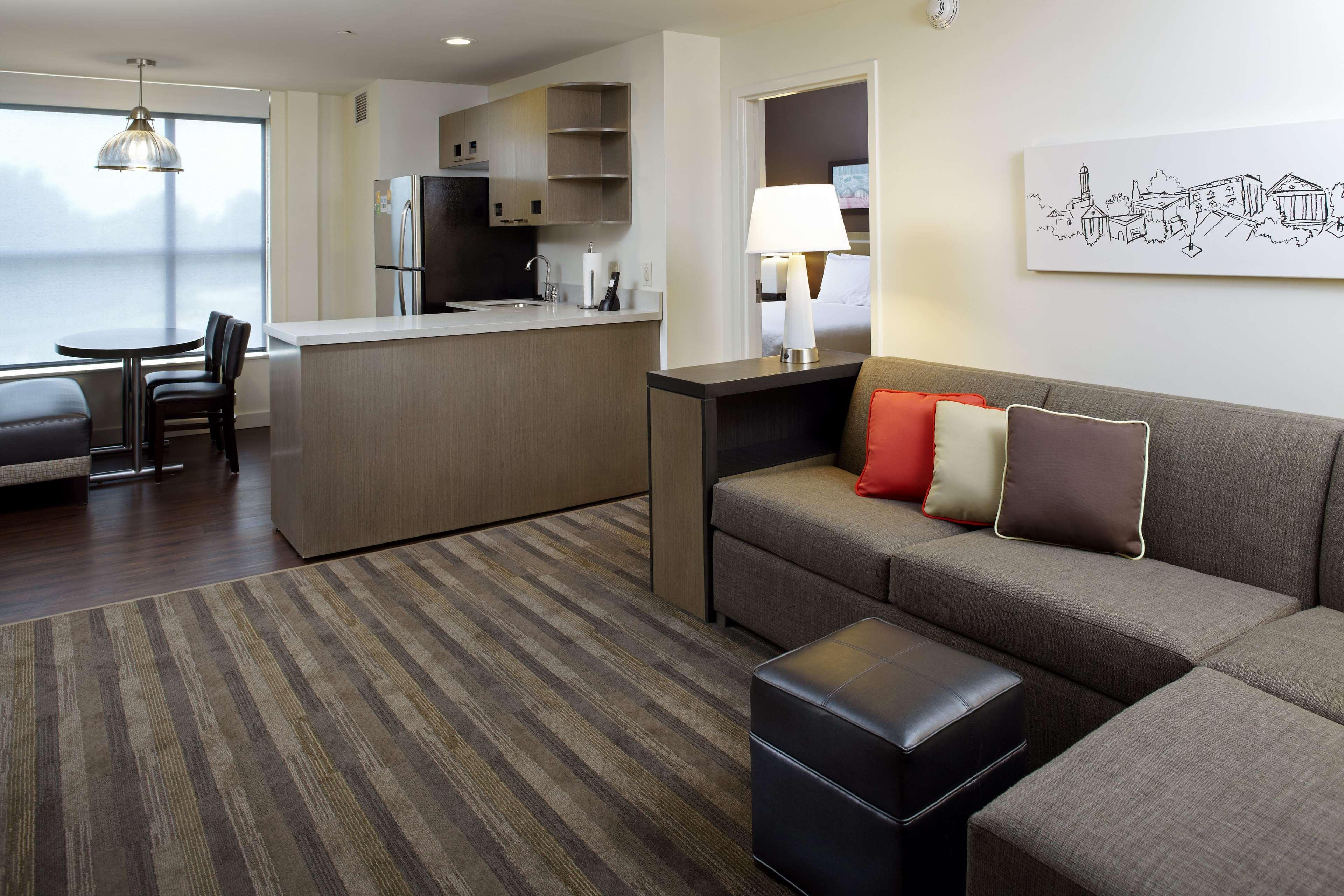Отель Hyatt House Charleston - Historic District Экстерьер фото