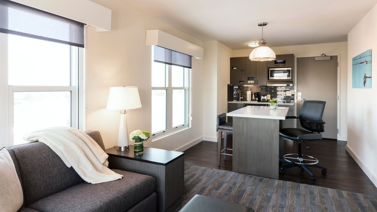 Отель Hyatt House Charleston - Historic District Номер фото